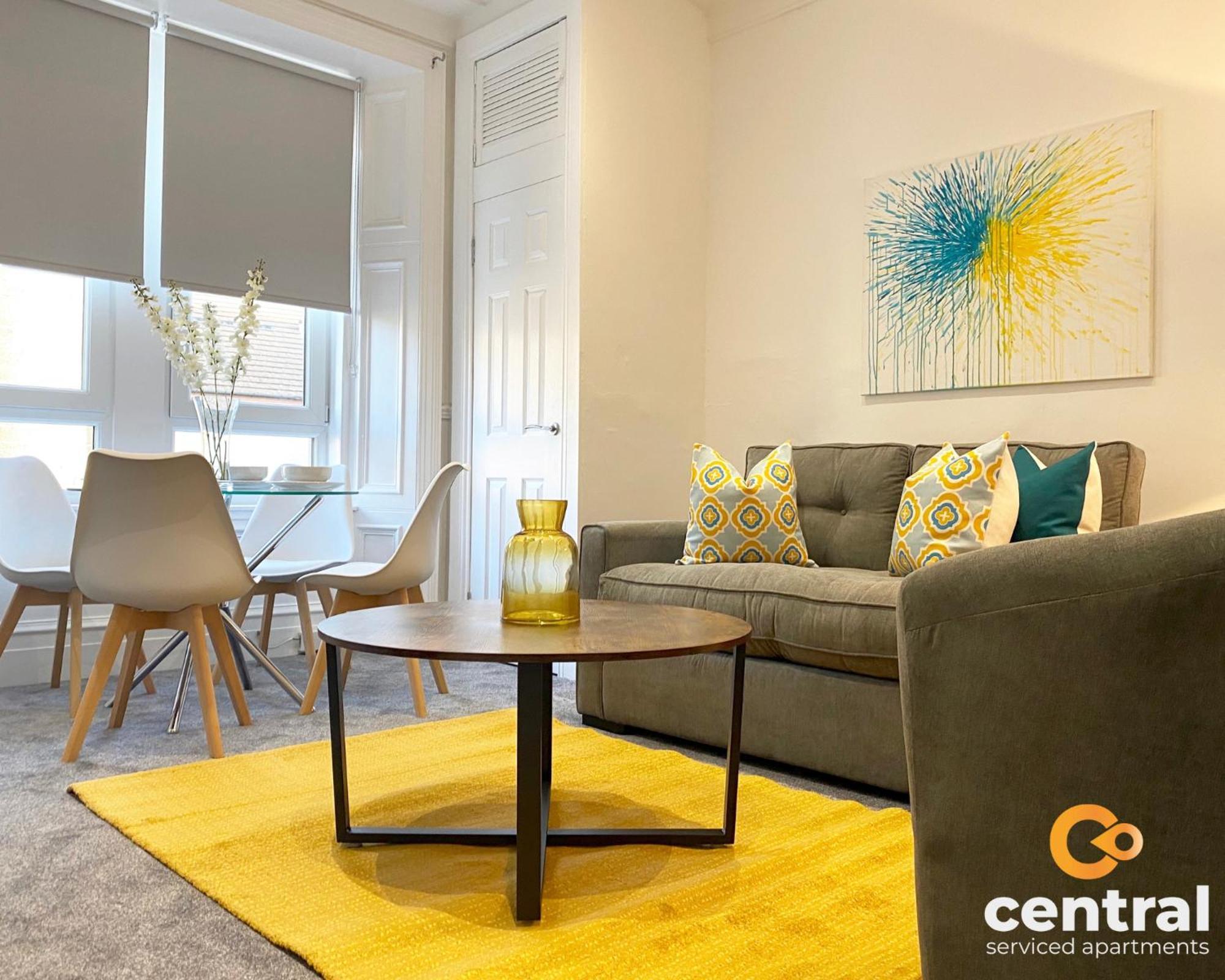 Central Serviced Apartments - Cosy 1 Bedroom - Modern - Close To Transport Links - Quiet Neighbourhood - Fast Wifi - Fully Equipped - Smart Tvs In All Rooms - Monthly Stays Welcome - Free Street Parking - Ideal Relocation To Dundee Accommodation Extérieur photo